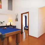 Casa de Férias 5 Bedroom Amazing In *