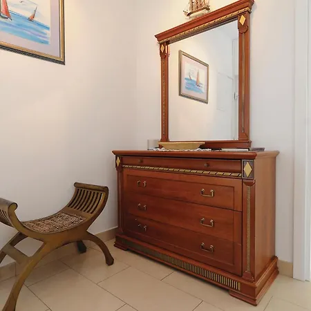 Dom wakacyjny 5 Bedroom Amazing In *