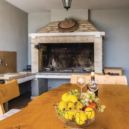 Дом отдыха Luxurious Home In Debeljak With Sauna *