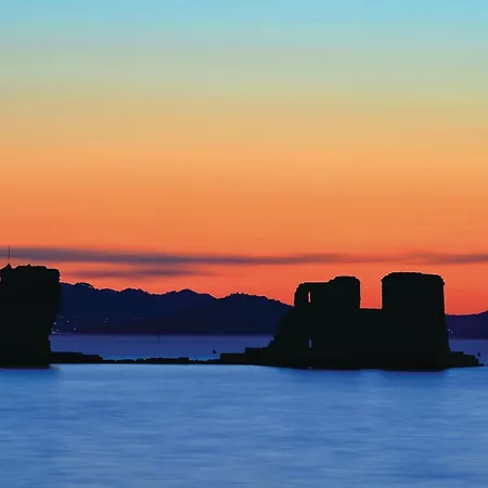 Σπίτι διακοπών 5 Bedroom Amazing In Debeljak