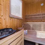 Semesterbostad 5 Bedroom Amazing In