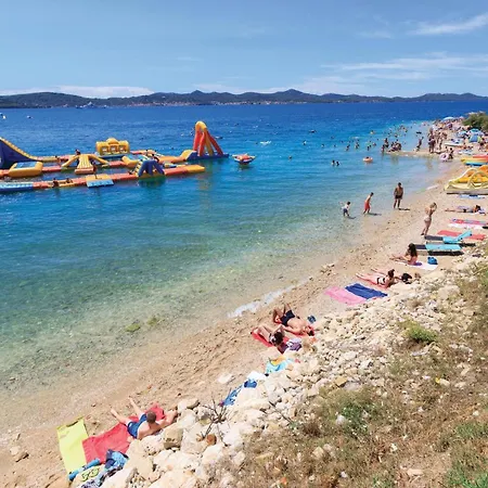 5 Bedroom Amazing Home In Debeljak Holiday home *